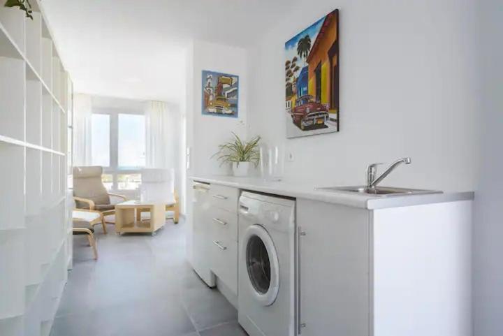 Apartamento Con Terraza Vistas Al Mar. Конил-де-ла-Фронтера Екстериор снимка